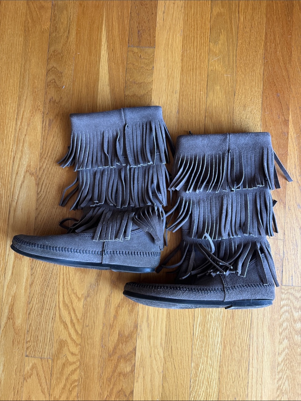 Minnetonka Gray Suede Fringe Moccasin Boots